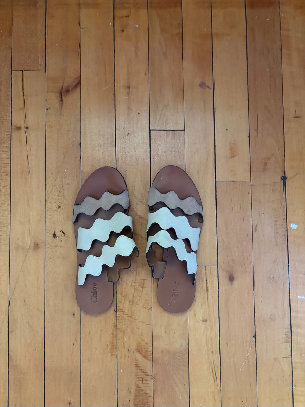 Chloé Brown and Cream Wavy Leather Slide Sandals
